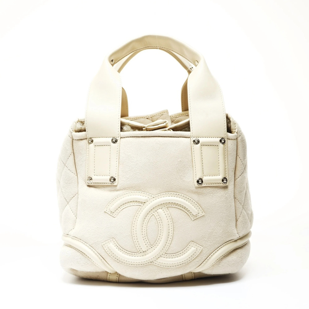 CHANEL Cream Logo Bag